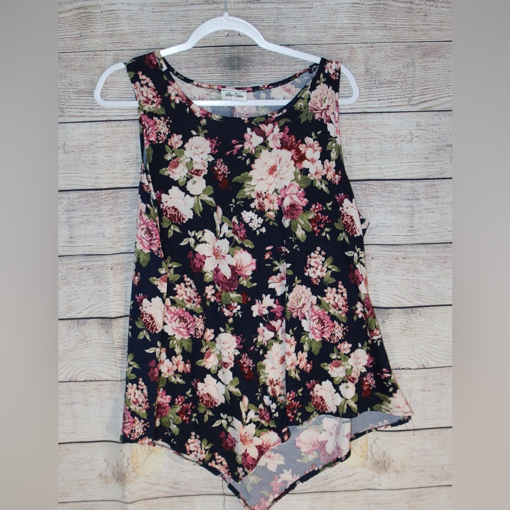 Navy/pink floral sleeveless shirt